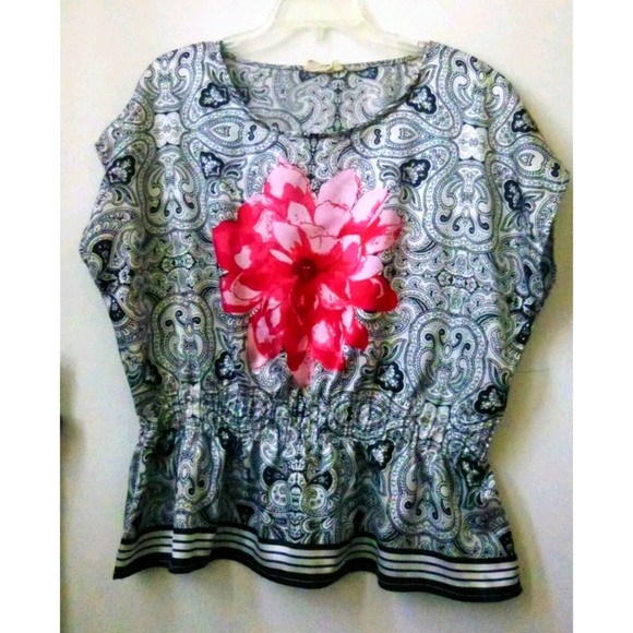 Allison Brittney Tops - Women Top Size M Short Sleeve Allison Brittney Crew Neck Casual Elastic Waist